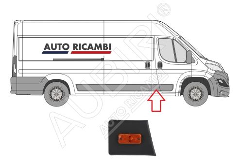 Protective trim Fiat Ducato since 2014 right, behind the front door, B-column