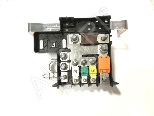 Positive battery terminal (+) Iveco Daily 2012-2014 with fuses