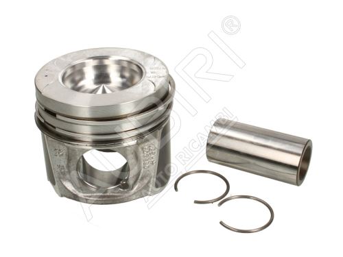 Engine piston Renault Master 2010-2014 2.3 dCi with rings